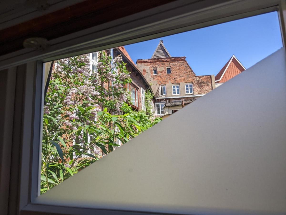 Backsteinflair - Luenemitte Apartment Luneburg Exterior photo