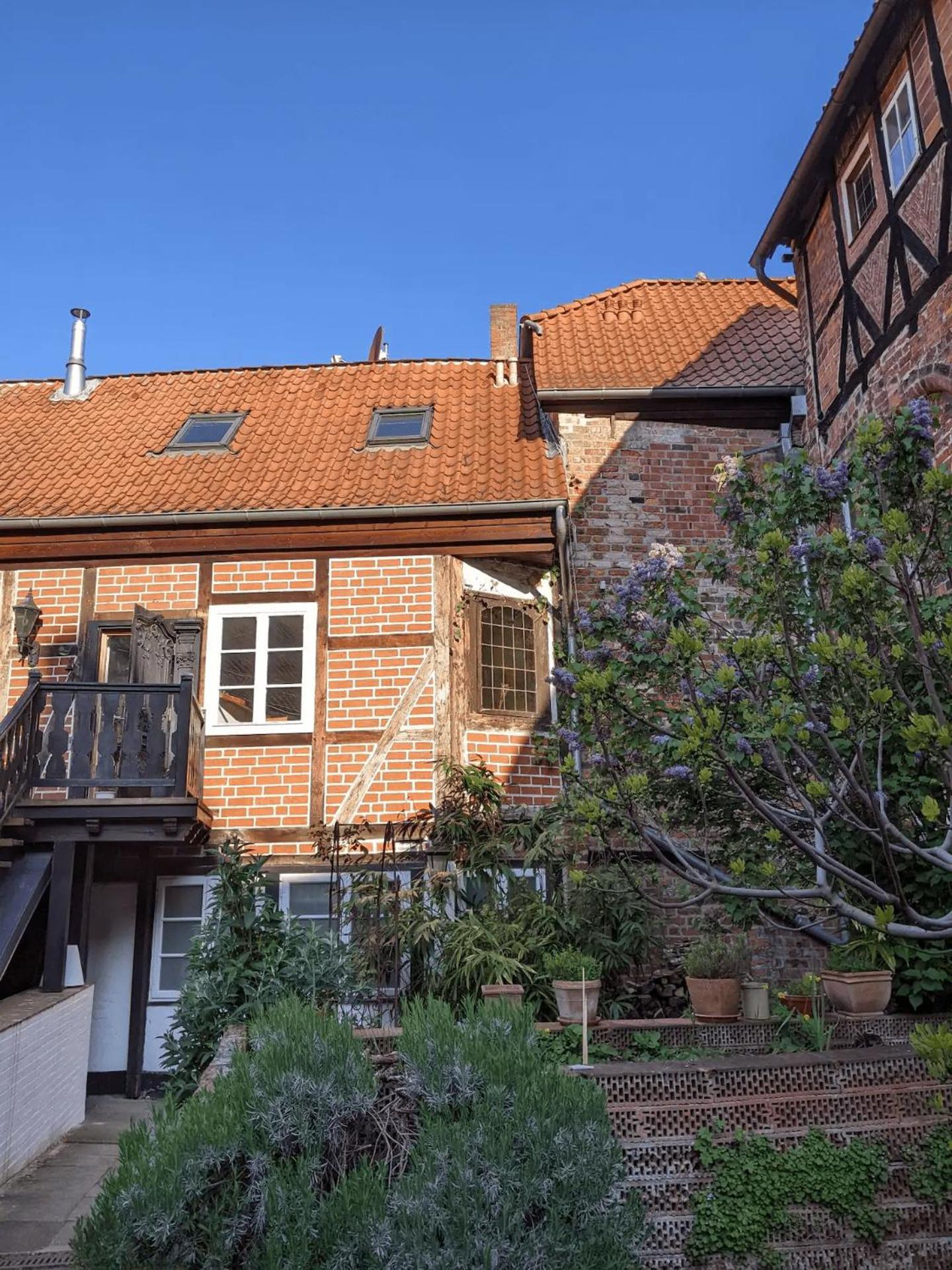 Backsteinflair - Luenemitte Apartment Luneburg Exterior photo
